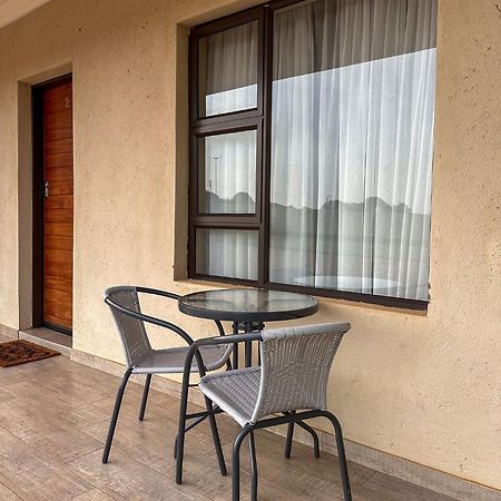 Andrimat Roadside Guest Lodge Mogwase Exterior photo